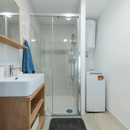 Luxury Mobile Himalaja, Oaza Mira, 캠프장